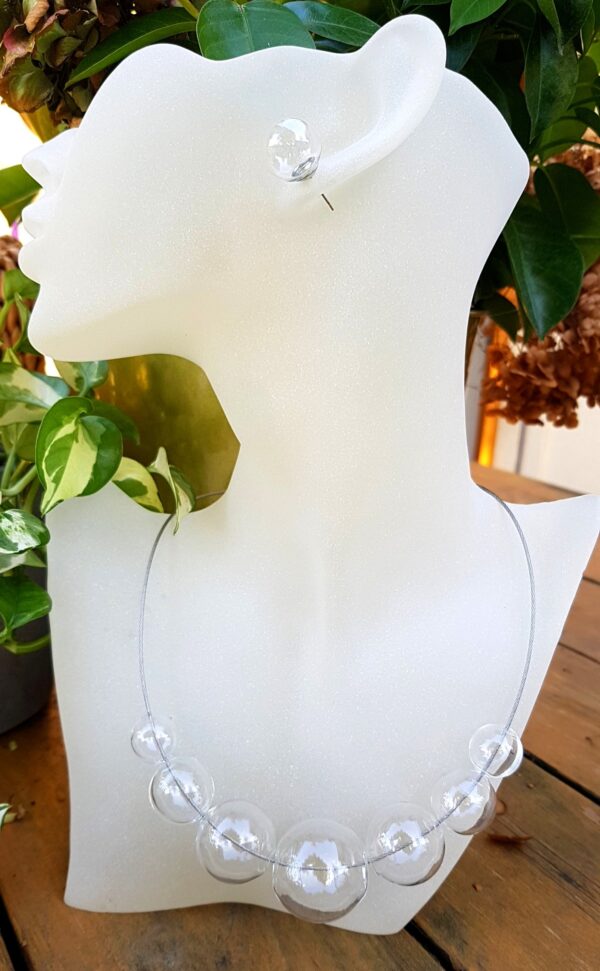 Clear glass bubble loop necklace, bracelet and earrings set - Image 4
