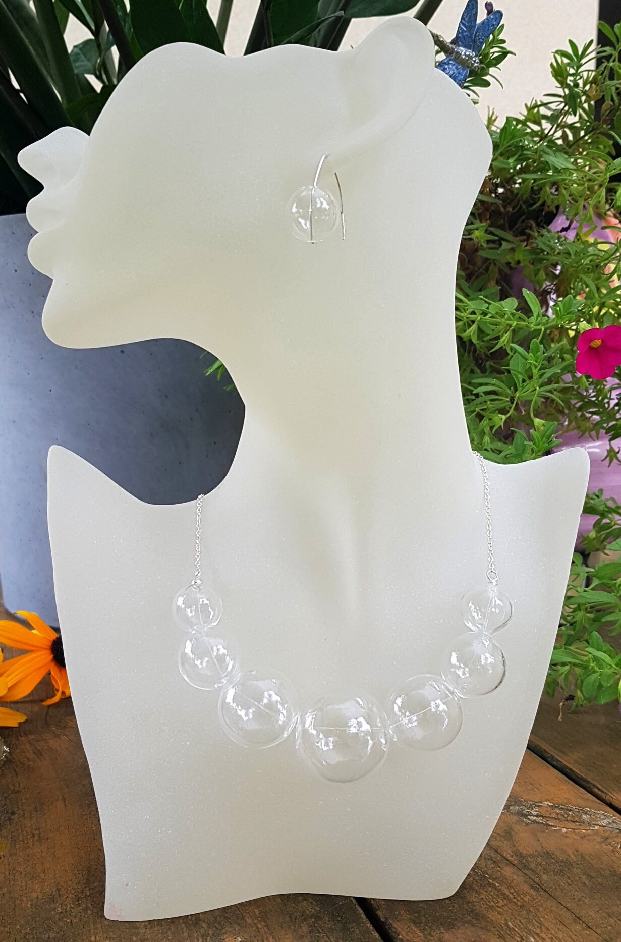 Clear glass bubble necklace and earrings set - Image 4