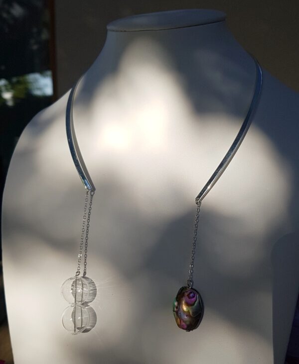 Clear glass bubble and abalone shell open choker and earrings set - Image 5