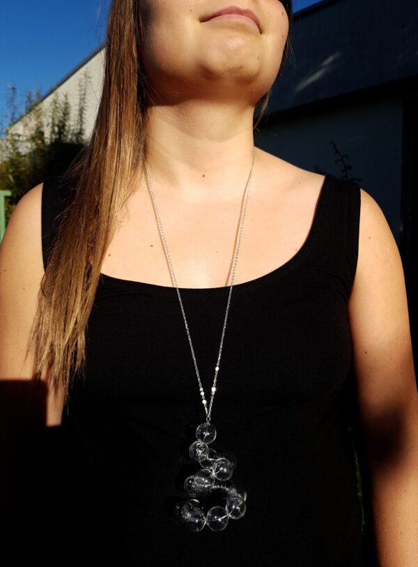 Clear glass bubble spiral-shaped necklace and earrings set - Image 2