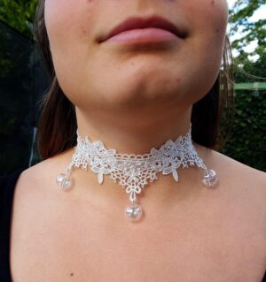 White lace with rainbow glass bubbles choker and earrings set